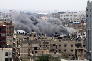 EP-140729759.jpg&MaxW=960&imageVersion=default