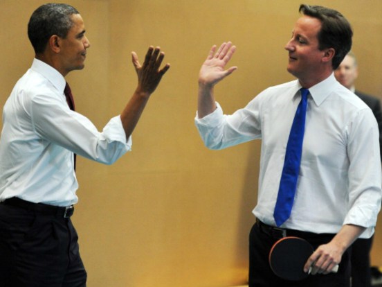 Cameron and Obama play table tennis in London school 2