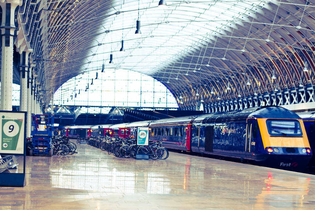 ‘Let me put my tongue between your foot fingers’ | Love Diversified