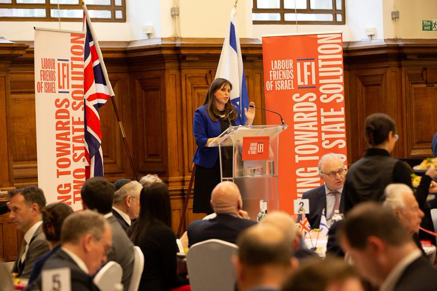 I was delighted to stand alongside Labour leader 
@Keir_Starmer
 at 
@_LFI
's annual lunch. We agreed that strong UK-Israel relations & cooperation in health, economics and security are integral to our future. Thank you 
@steve_mccabe
 and #LFI, it was good to be amongst friends 🇮🇱🇬🇧