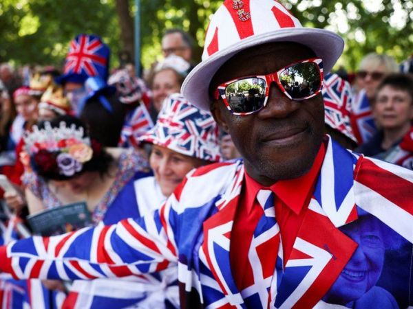 In 2022 Why Do We Still Show Such Loyalty To&nbsp;Royalty?